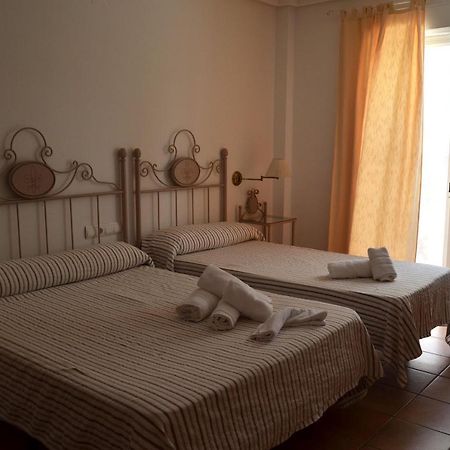 Hotel Hostal Dona Antonia Punta Umbría Zewnętrze zdjęcie