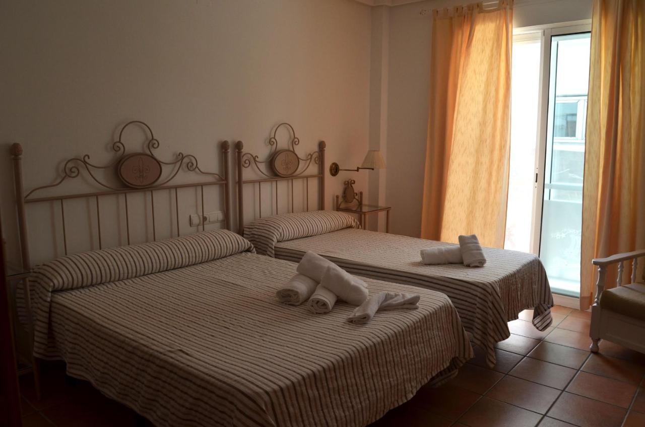 Hotel Hostal Dona Antonia Punta Umbría Zewnętrze zdjęcie