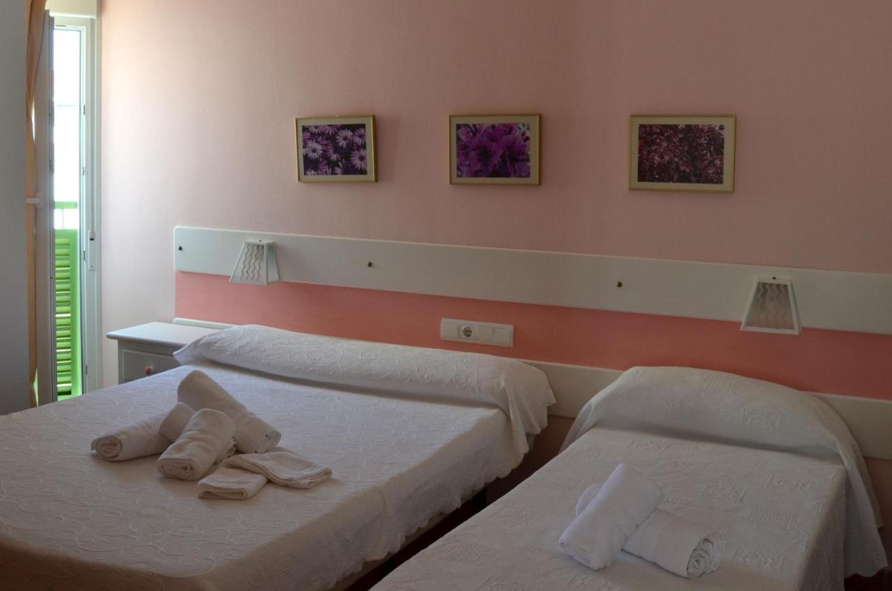 Hotel Hostal Dona Antonia Punta Umbría Zewnętrze zdjęcie